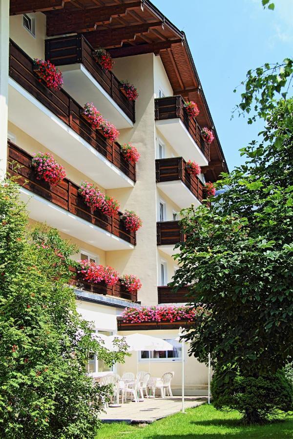 Hotel Post Ramsau am Dachstein Exterior foto